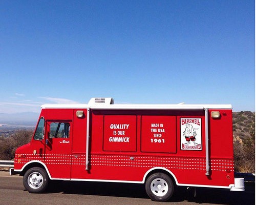 Birdwell’s vintage firetruck will be appeared at the Inspiration 2015!!