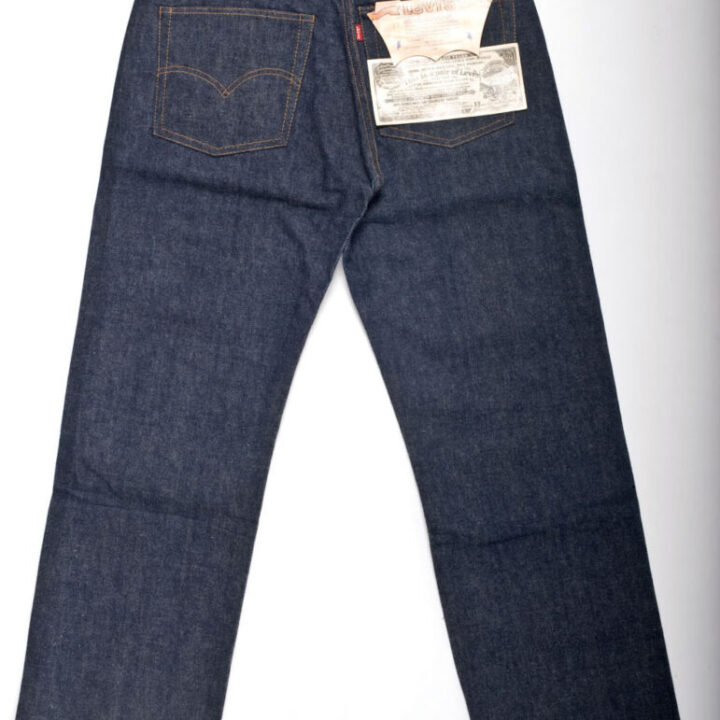 <!--:en-->Vintage Auction File 13: Levi’s 501 “small e 66 Model,” with original flasher papers<!--:-->