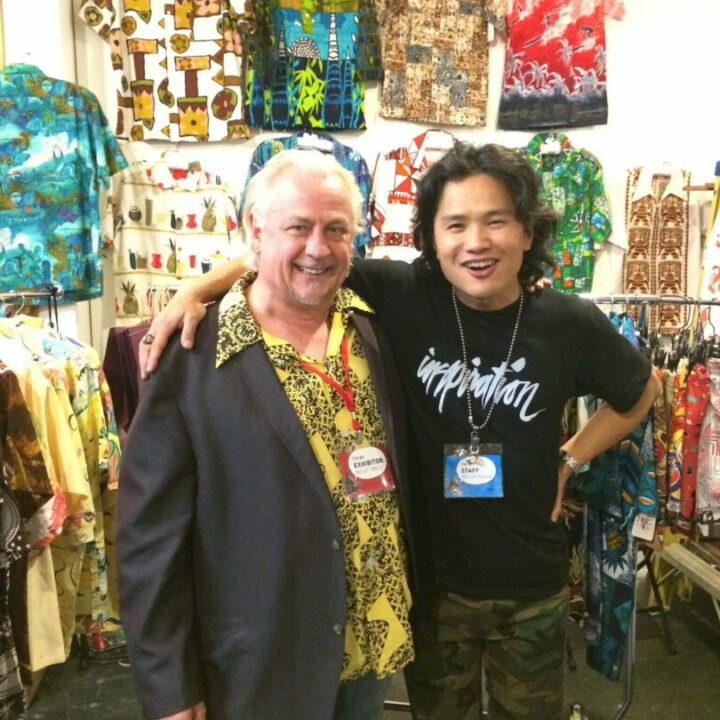 Werner (Retro City Fashions) displayed lots of beautiful 1940-60s Aloha shirts!!
