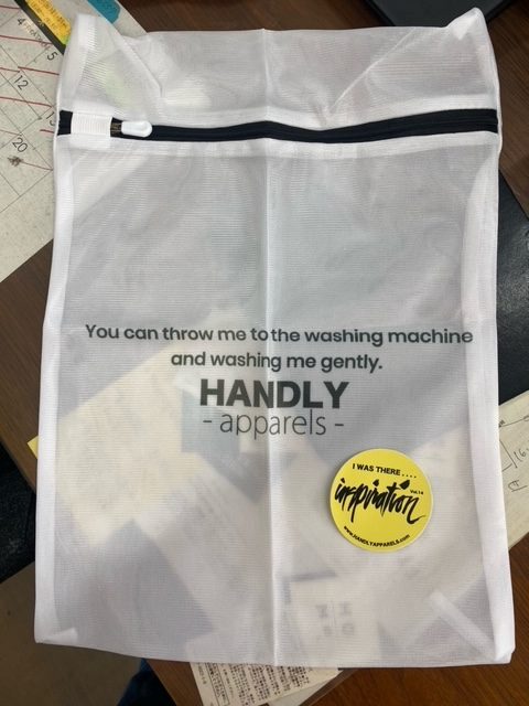 Free Gift Sample by HANDLY from Japan!